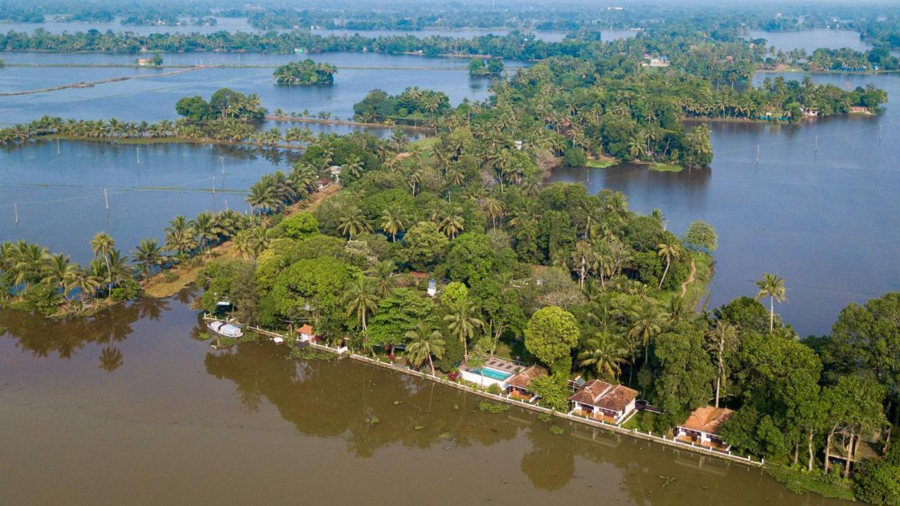 Warmth Lake Haven Alappuzha Eksteriør billede